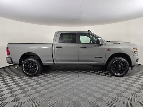 New 2026 RAM 3500 Big Horn AWD/4WD image 3