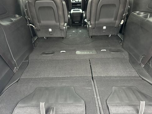 New 2026 Chrysler Voyager LX image 16