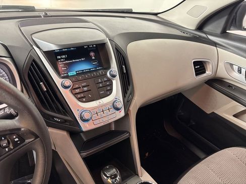 Used 2016 Chevrolet Equinox LS image 22