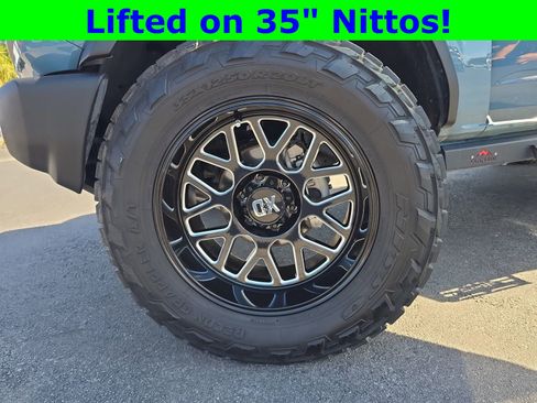 Certified 2022 Ford Bronco Base image 25