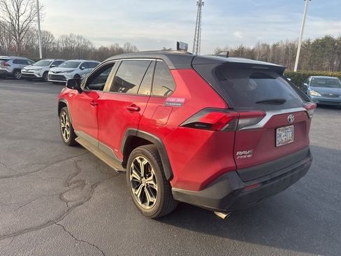 Used 2021 Toyota RAV4 XSE w/ Premium Package image 4