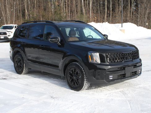 Used 2025 Kia Telluride SX Prestige X-Pro image 3
