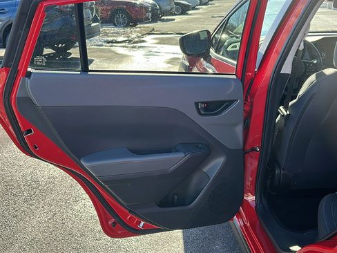 Certified 2025 Subaru Crosstrek 2.0i image 20