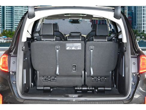 New 2026 Honda Odyssey Elite image 9
