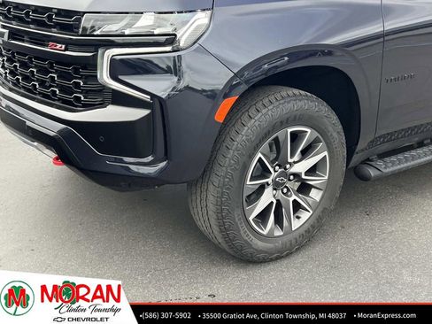 Certified 2023 Chevrolet Tahoe Z71 w/ Luxury Package AWD/4WD image 10