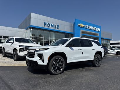 New 2026 Chevrolet Traverse High Country w/ LPO, Floor Liner Package