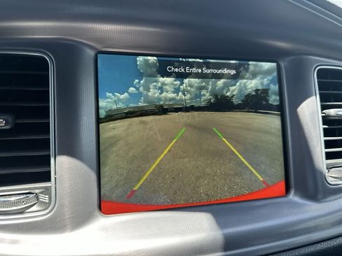 Certified 2023 Dodge Charger SXT RWD image 33