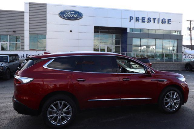 Used 2023 Buick Enclave Essence w/ Experience Buick Package AWD/4WD image 9