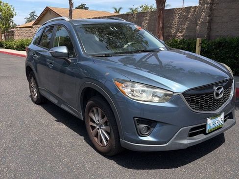 Used 2015 MAZDA CX-5 Touring w/ Bose/Moonroof Package FWD image 2