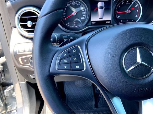 Used 2018 Mercedes-Benz GLC 300 image 22