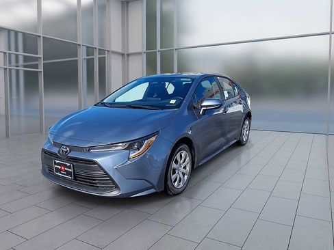 New 2026 Toyota Corolla LE image 4