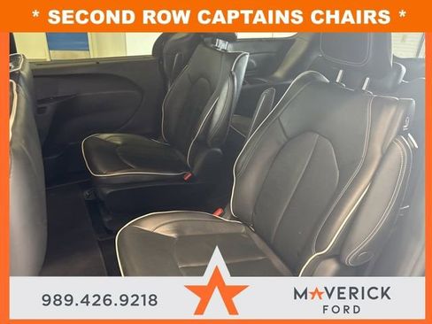 Used 2021 Chrysler Pacifica Limited w/ S Appearance Package FWD image 27