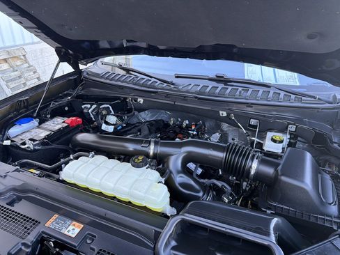 Certified 2025 Ford Expedition Platinum image 61