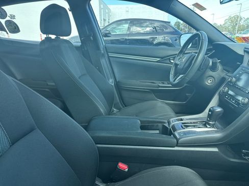 Used 2019 Honda Civic Sport image 10