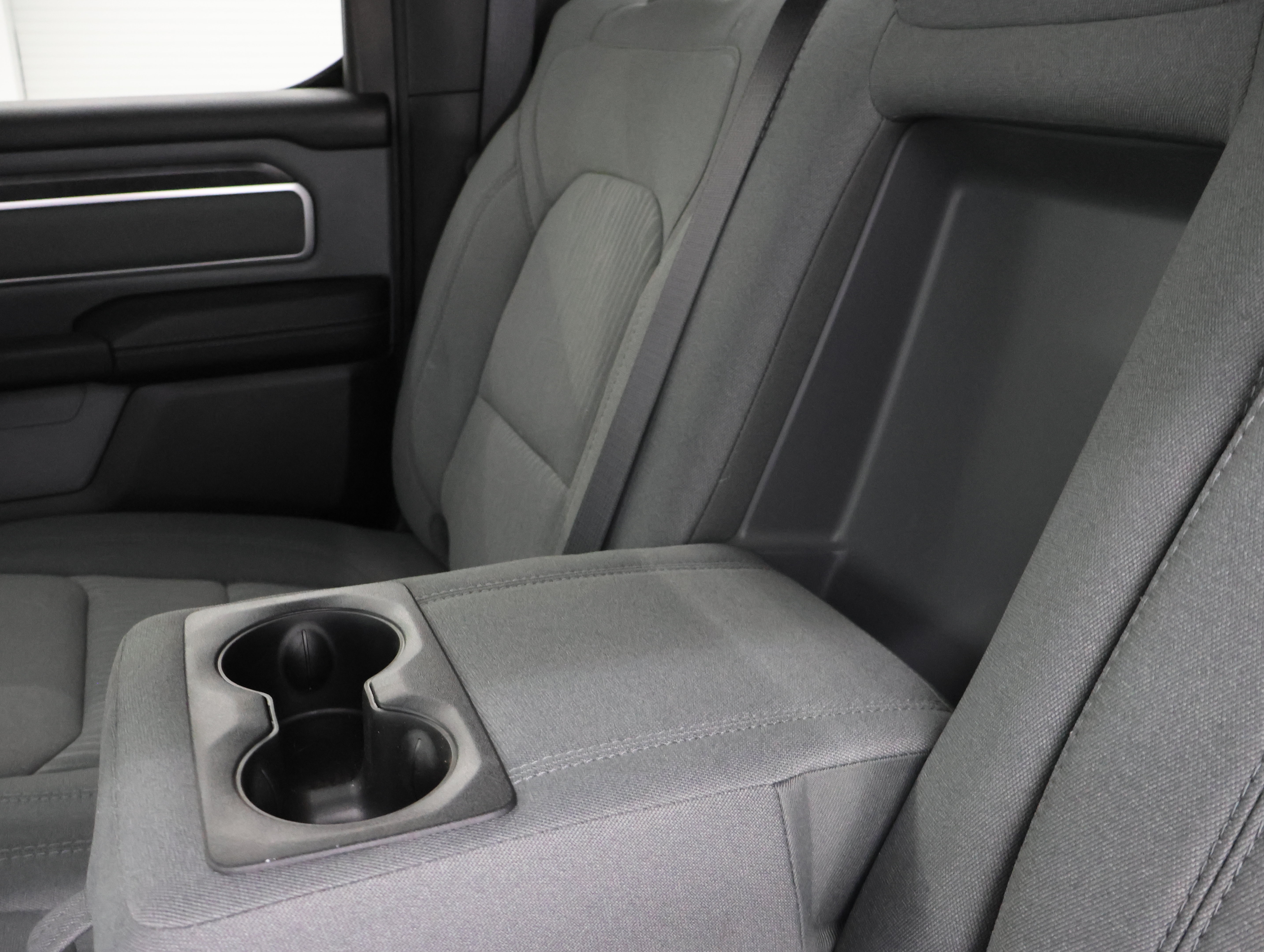 Used 2022 RAM 1500 Big Horn AWD/4WD image 35