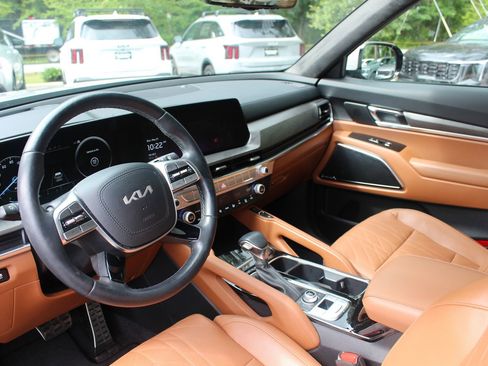 Certified 2024 Kia Telluride SX Prestige X-Line AWD/4WD image 16