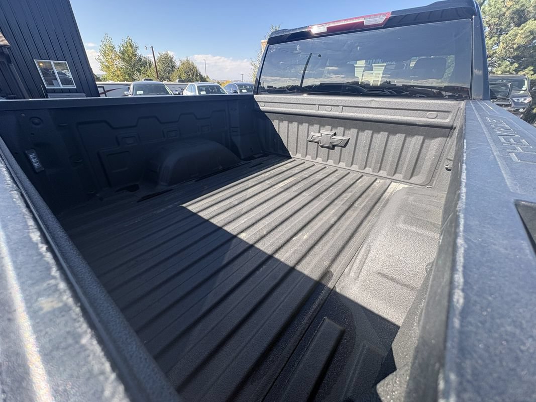 Used 2021 Chevrolet Silverado 1500 RST AWD/4WD image 36