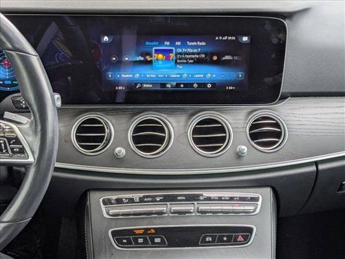 Used 2022 Mercedes-Benz E 450 4MATIC Sedan image 15