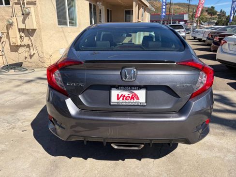 Used 2021 Honda Civic Sport image 3