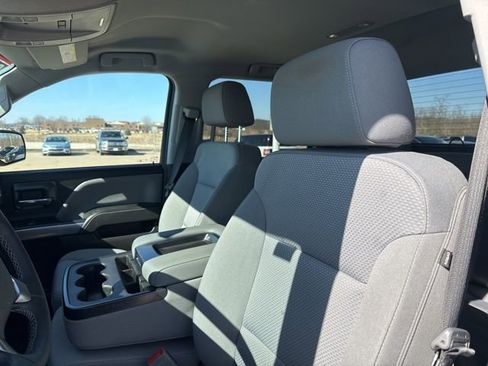 Used 2018 Chevrolet Silverado 1500 LT w/ All Star Edition image 16