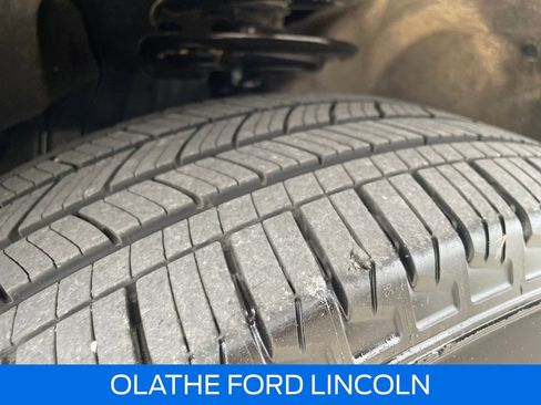 Used 2025 Ford Explorer Platinum w/ LUX Leather Package image 31