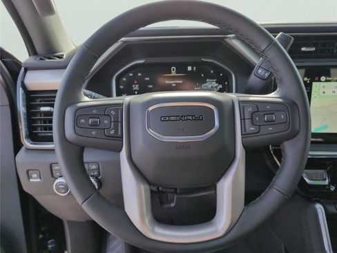New 2026 GMC Sierra 2500 Denali w/ Denali Reserve Package image 18