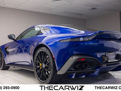Used 2023 Aston Martin V8 Vantage Coupe RWD image 16