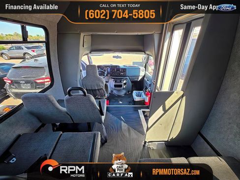 Used 2011 Ford E-350 and Econoline 350 Super Duty w/ Shuttle Bus Prep Pkg image 21