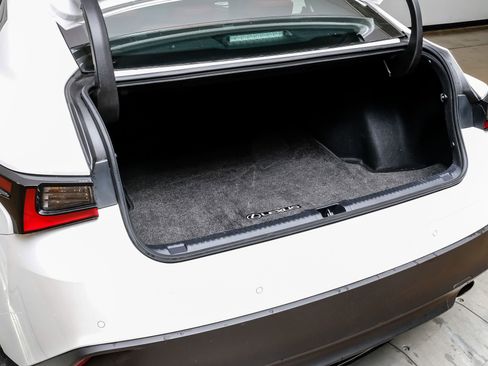 Used 2024 Lexus IS 300 w/ Comfort Package image 57