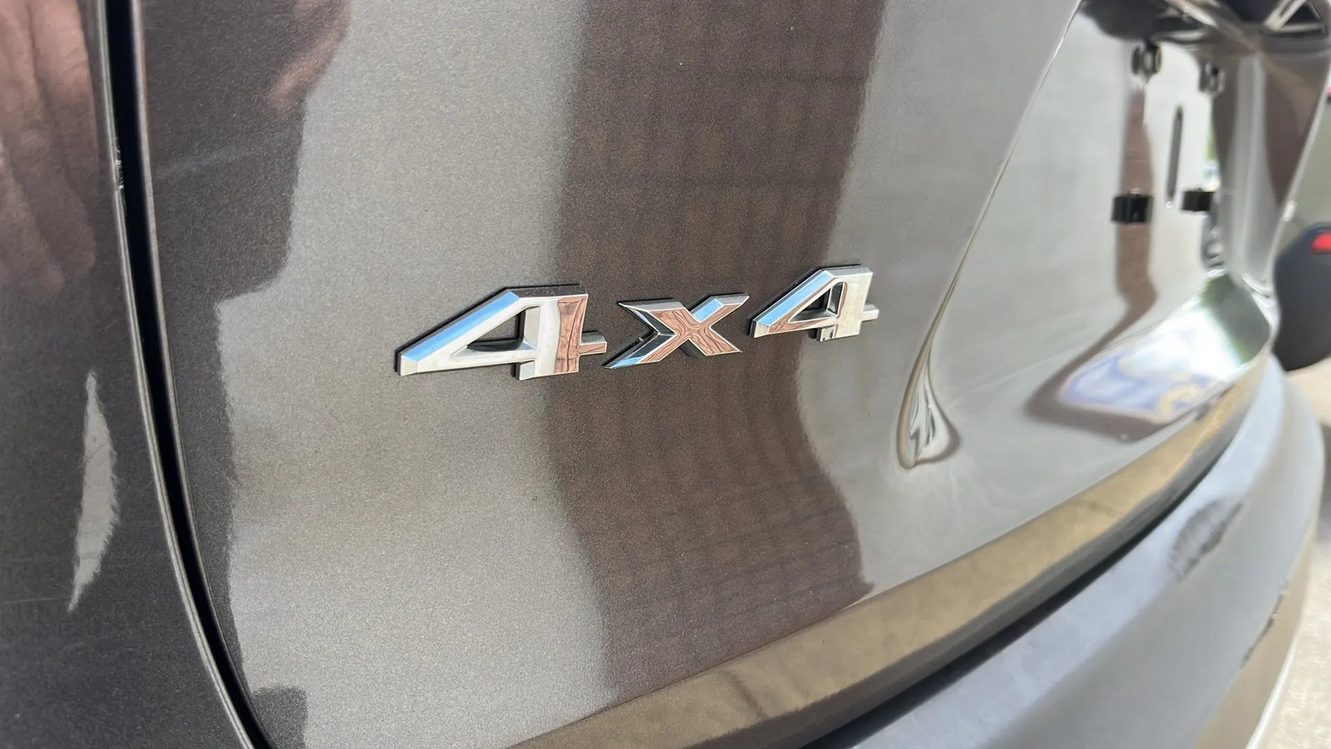 Used 2019 Jeep Cherokee Limited AWD/4WD image 13