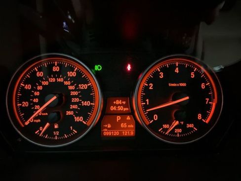 Used 2011 BMW 328i Convertible RWD image 15