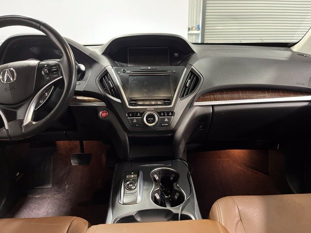 Used 2017 Acura MDX w/ Technology Package AWD/4WD image 21