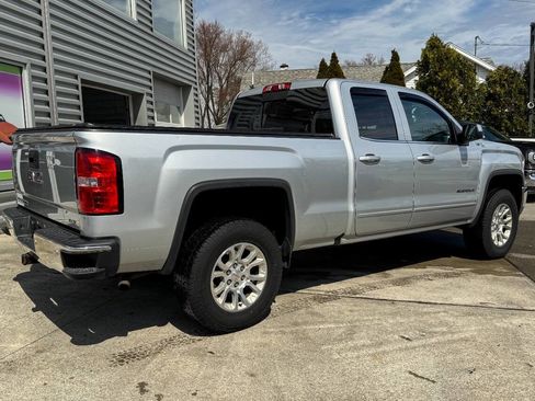 Used 2017 GMC Sierra 1500 SLE w/ SLE Value Package image 3
