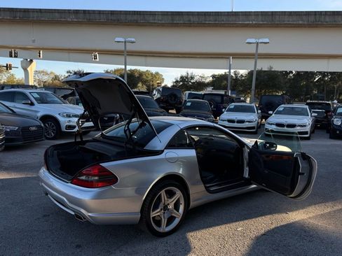 Used 2009 Mercedes-Benz SL 550 image 21
