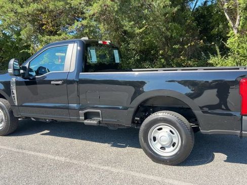 Used 2024 Ford F350 XL w/ Camper Package image 39