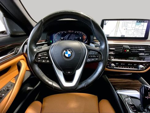 Used 2022 BMW 540i xDrive w/ Premium Package AWD/4WD image 5