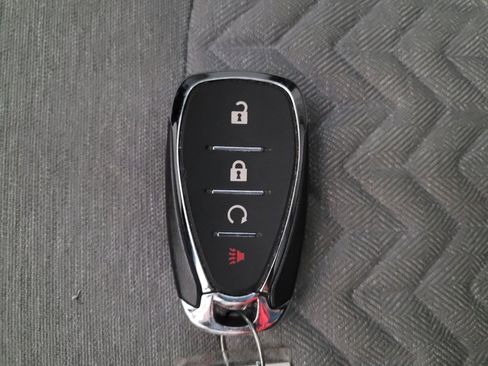 Used 2022 Chevrolet Equinox LS AWD/4WD image 32