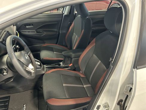 New 2025 Nissan Versa SR w/ Trunk Package image 24