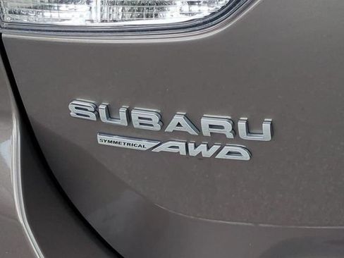 Used 2024 Subaru Forester Premium AWD/4WD image 15
