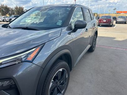 Used 2025 Nissan Rogue SV