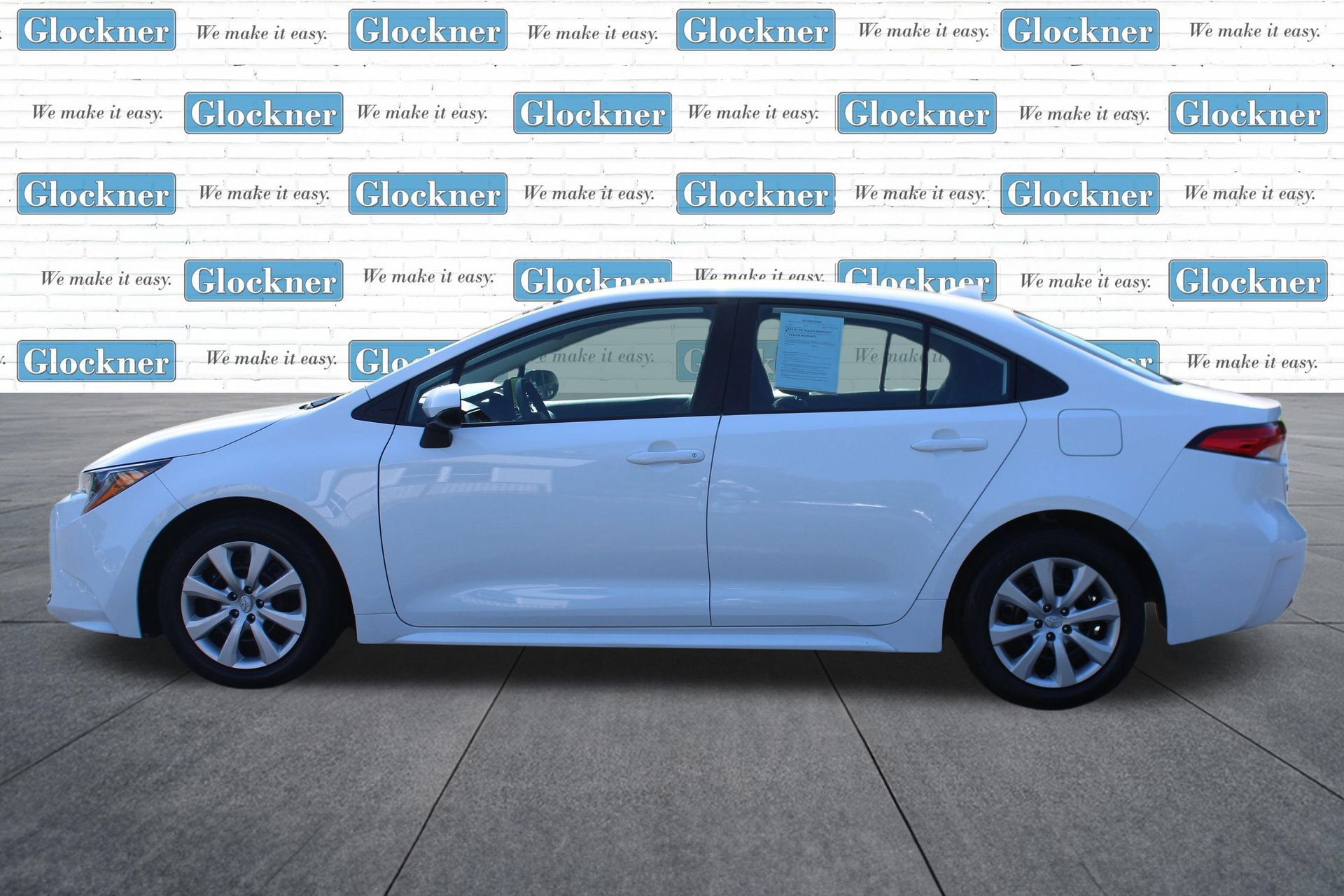 Used 2025 Toyota Corolla LE FWD image 9