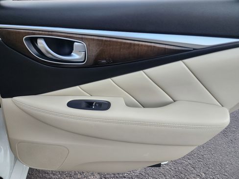 Used 2019 INFINITI Q50 Luxe w/ Essential Package (3.0T Luxe) image 16