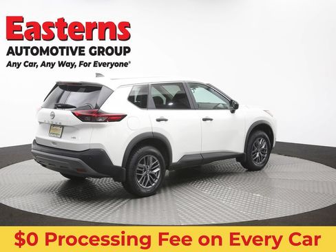 Used 2023 Nissan Rogue S AWD/4WD image 41