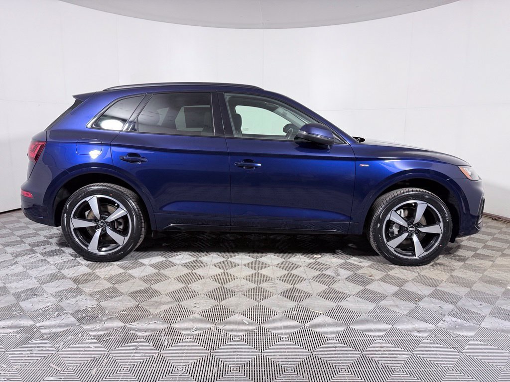 Used 2022 Audi Q5 2.0T Premium Plus w/ Premium Plus Package AWD/4WD image 8