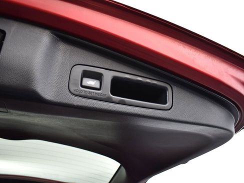 Used 2022 Honda CR-V Touring image 27