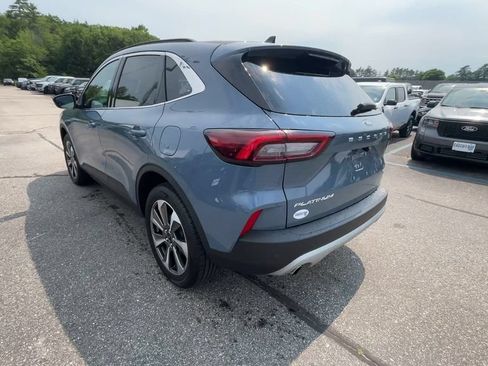 Certified 2025 Ford Escape Platinum AWD/4WD image 17