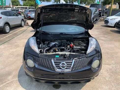 Used 2012 Nissan Juke SV FWD image 21