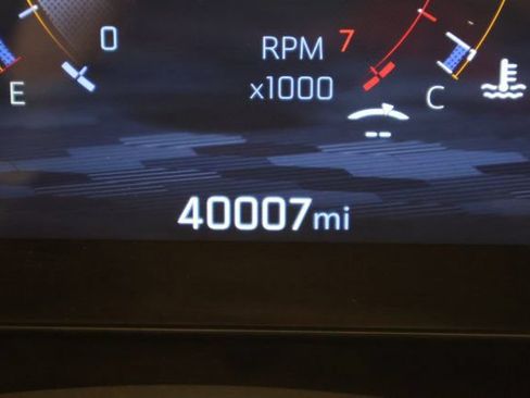 Used 2025 Chevrolet Equinox RS AWD/4WD image 16