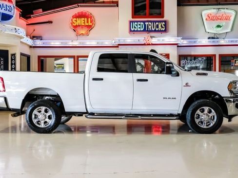 Used 2024 RAM 2500 Big Horn w/ Off Road Package image 10