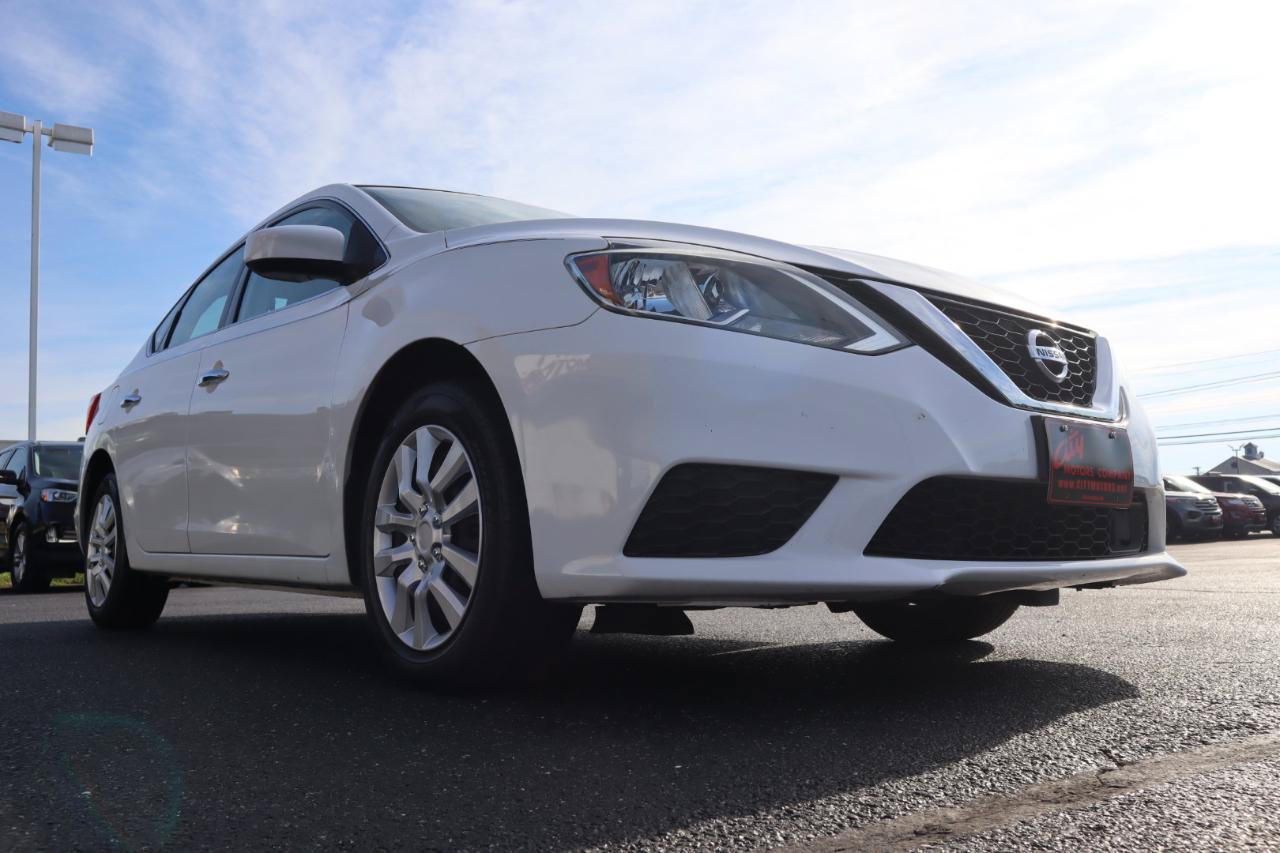 Used 2019 Nissan Sentra S FWD image 17